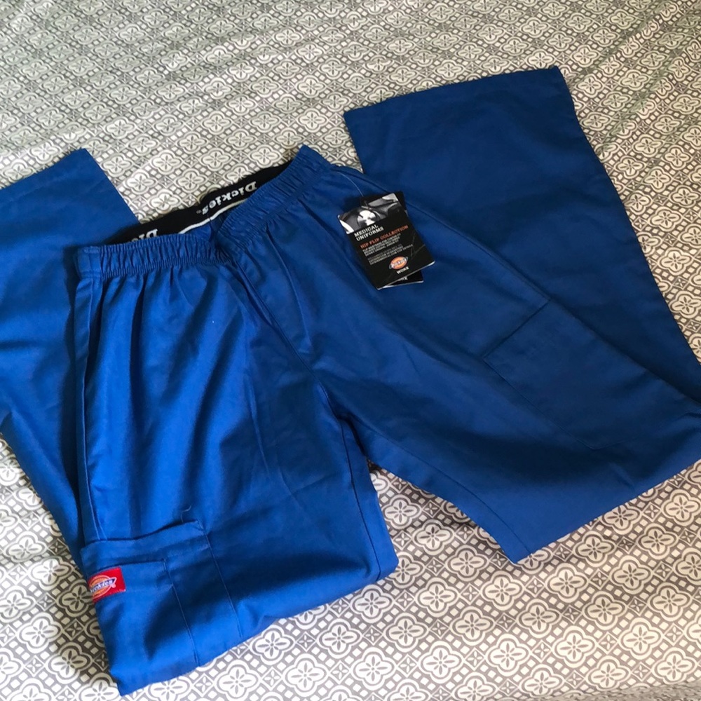 Dickies flare scrub pants , New, size XS